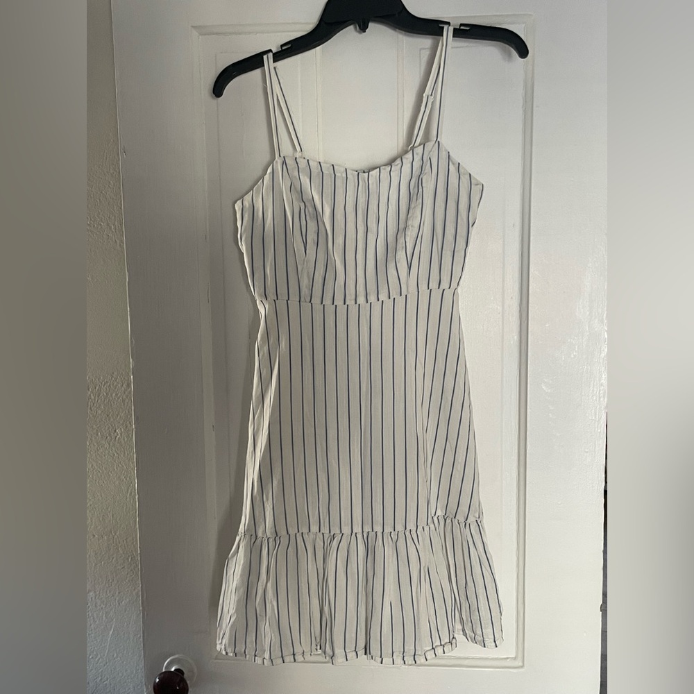 2/$30 Old Navy White and Blue Striped Midi Dress Summer Fashion